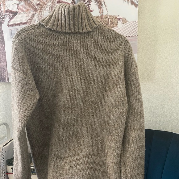 Michael Kors Turtle Neck Knit Sweater, Size S - Picture 3 of 5